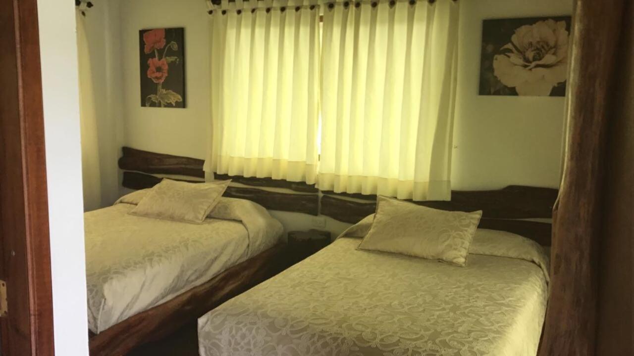 Hosteria Tierra Dorada Yantzaza 외부 사진
